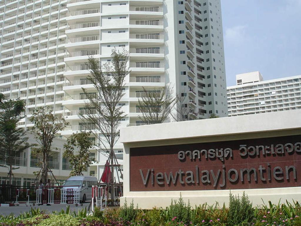 Apartments At View Talay Pattaya Bagian luar foto